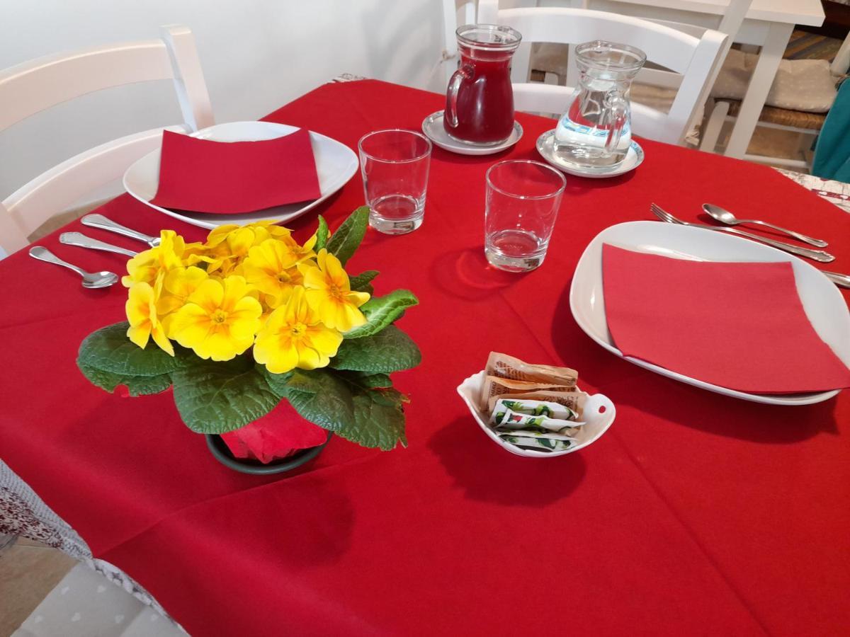 B&B La Casa Di Loretta Paderno Eksteriør bilde