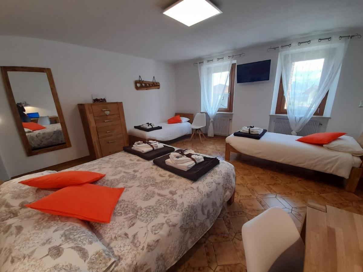 B&B La Casa Di Loretta Paderno Eksteriør bilde